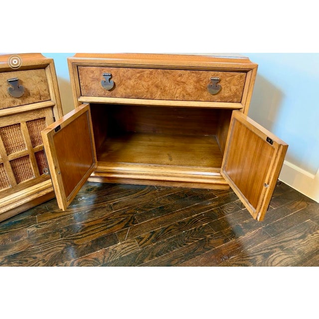 1970s Vintage Pair of Mid-Century MCM Thomasville Burl Wood and Cane Front Nightstands. For Sale - Image 5 of 10