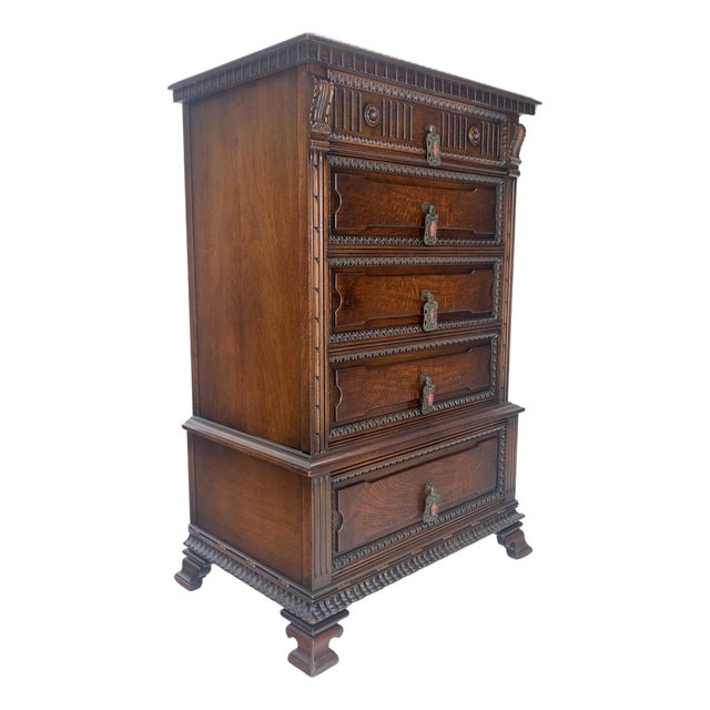 Fine Ornate Carved Oak 5 Drawers Bracket Feet Decorative Chest c1900s MINT For Sale