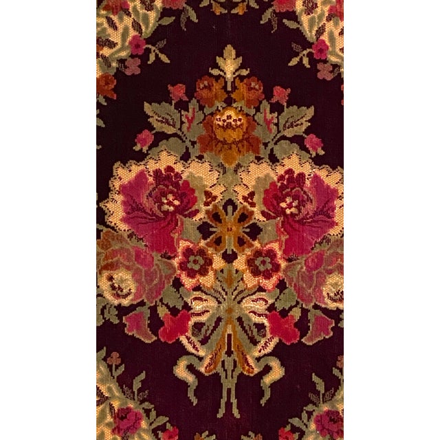 Vintage hand loomed Italian velvet. Very unique and beautifully crafted floral medallion fabric. 27 in x 27 inches high...