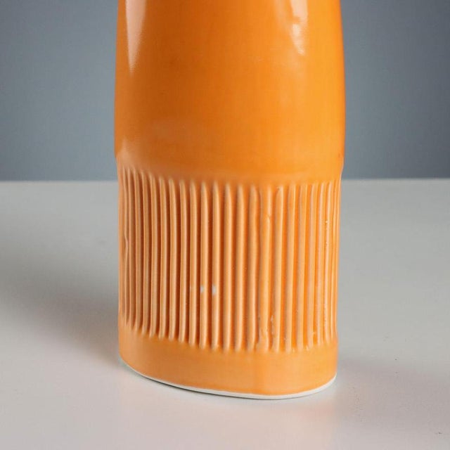 Late 20th Century Porcelain Lungavilla Glove Molds from Pirelli, 1970s, Set of 6 For Sale - Image 5 of 9