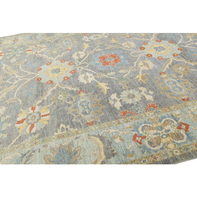 Gray Modern Sultanabad Wool Area Rug – Floral Medallion Design – Muted Grey For Sale - Image 8 of 11