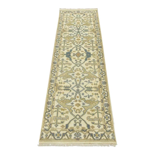 Oushak Runner 2’7” X 7’11” Ivory Wool Tribal Hand-Knotted Oriental Rug For Sale