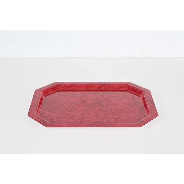 Beautiful red octagonal serving tray in red acrylic. This lovely centerpiece was made in Italy in the 80s. The tray is...
