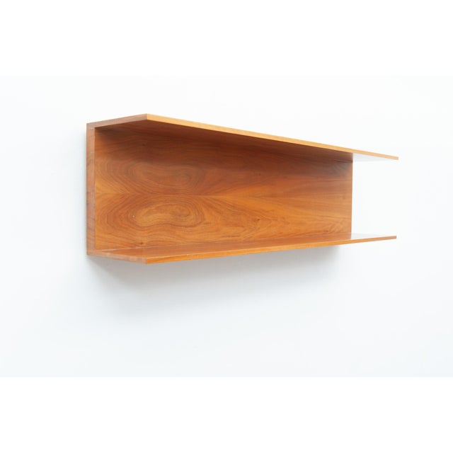 Mid-Century Modern Wall Shelf in Walnut by Walter Wirz for Wilhelm Renz, 1960s For Sale - Image 3 of 9