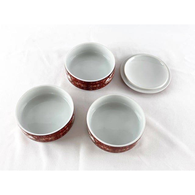 Vintage Chinoiserie Japanese Porcelain Stacking Box For Sale - Image 9 of 12