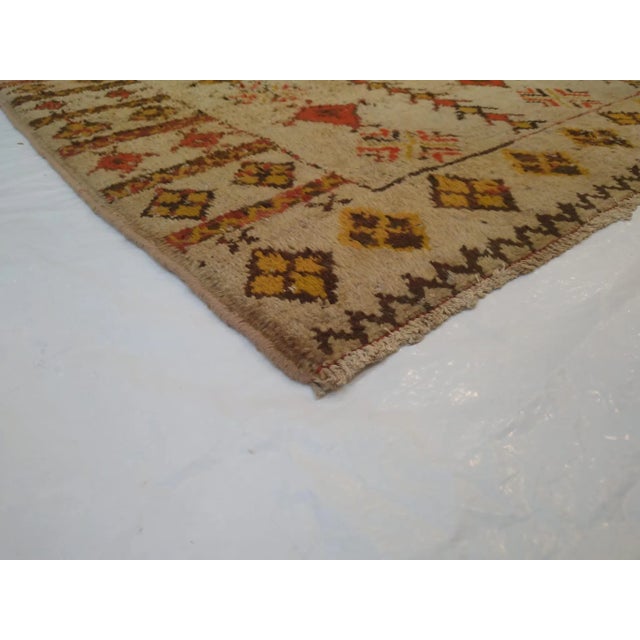 1970s Vintage Moroccan Rug, 4'7" X 5'8" For Sale In New York - Image 6 of 7