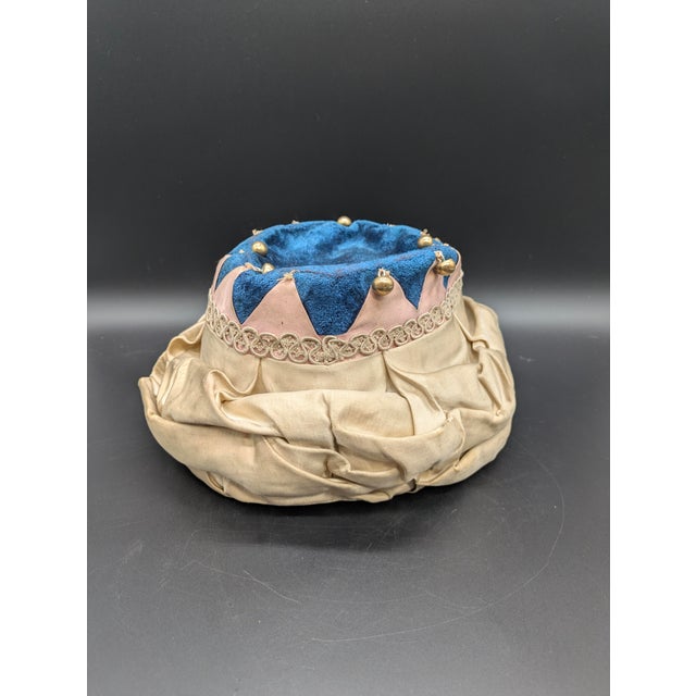Antique Ceremonial Crown/Hat: Independent Order of Odd Fellows (Ioof) For Sale - Image 4 of 8