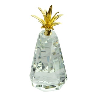 Late 20th Century Tall Crystal Pineapple With Gold Crown of Leaves For Sale