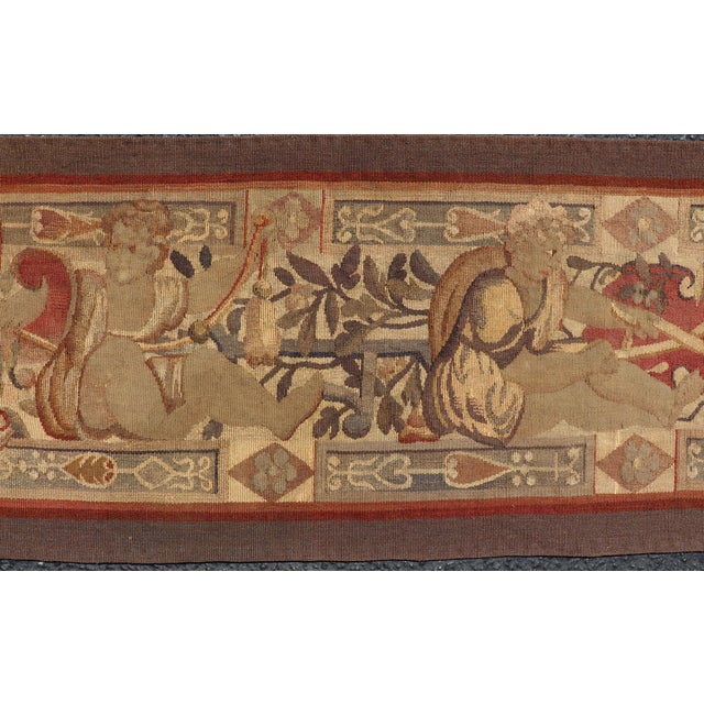 Antique French Fine Weave Tapestry in Excellent Condition For Sale - Image 10 of 12
