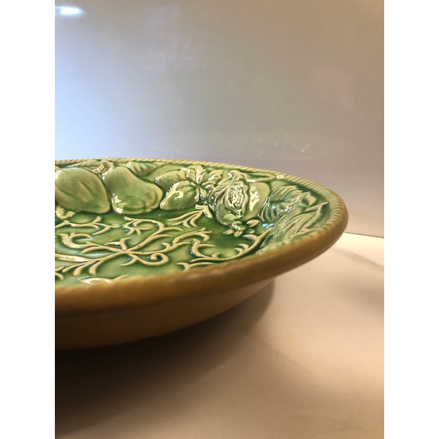 Ceramic 1980s Green Majolica Pottery Fruit Bowl For Sale - Image 7 of 11