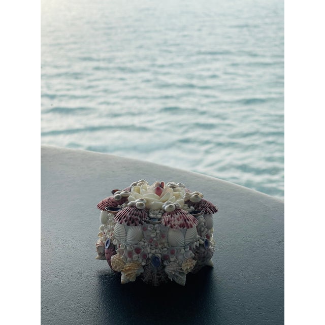 Folk Art 1970s Super Cute Unique Sea Shell Encrusted Box For Sale - Image 3 of 4