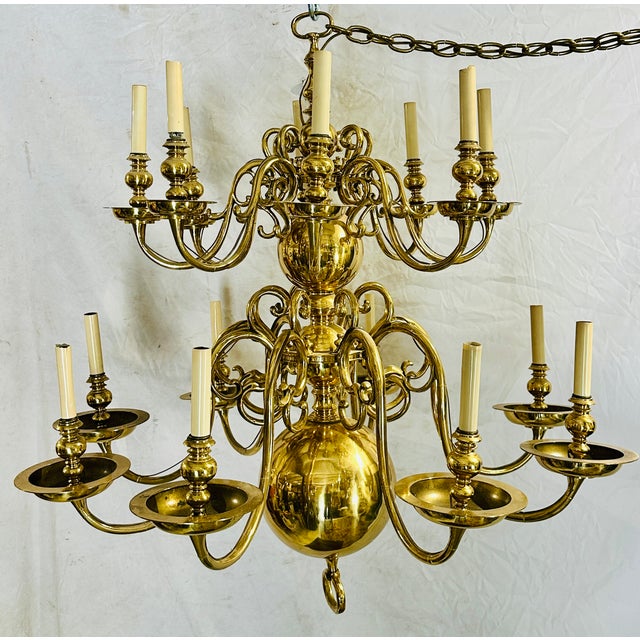 Antique 17th Century Dutch Brass 16-Light Cannonball Chandelier For Sale - Image 9 of 12