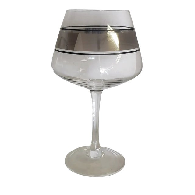Mid 20th Century Mid-Century Modern Dorothy Thorpe Style Platinum Band Wine Glass Barware - Set of 3 For Sale - Image 5 of 6