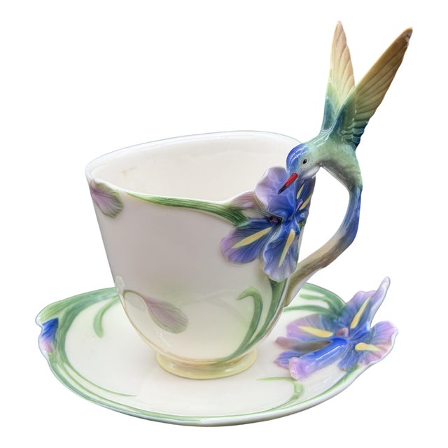 Long Tail Hummingbird Tea Cup and Saucer from the Franz Porcelain, 2000s, Set of 2 For Sale