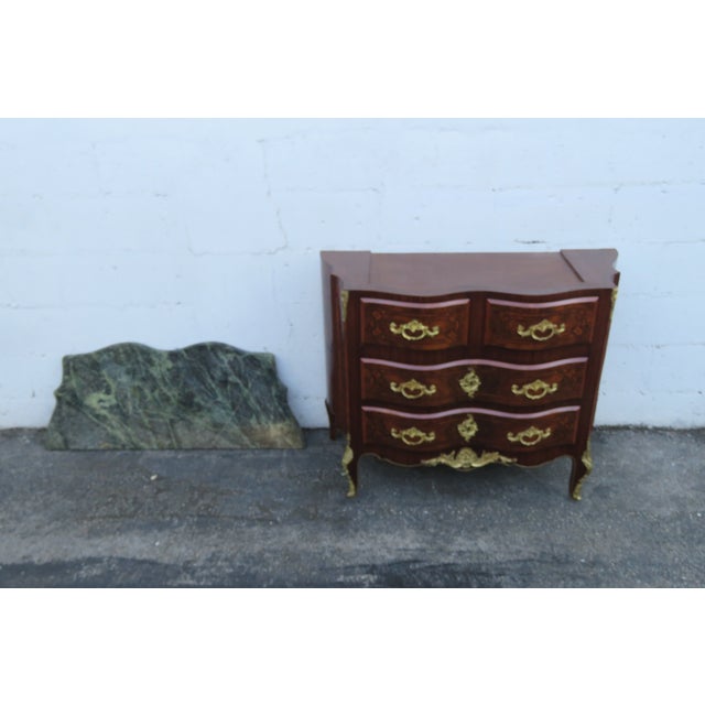 Late 20th Century French Marble Top Bombay Serpentine Inlay Commode Dresser Bathroom Vanity 6210 For Sale - Image 13 of 18