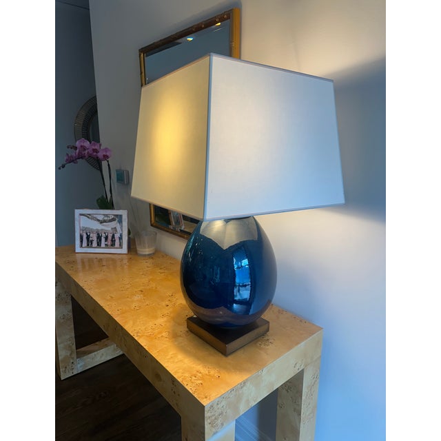 Striking Large Ciro Table Lamp by Thomas O’Brien for Visual Comfort, model TOB3387. This discontinued design features a...