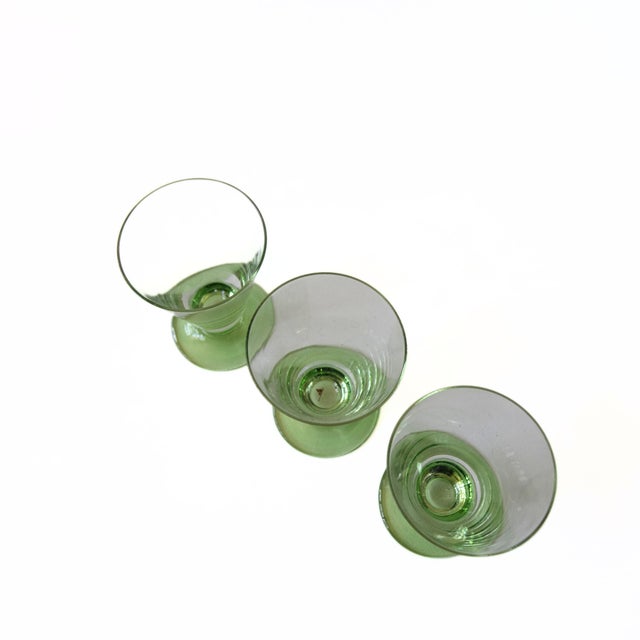 Vintage Shot Glasses with Green Feet from Gullaskruf, Set of 3 For Sale - Image 3 of 5
