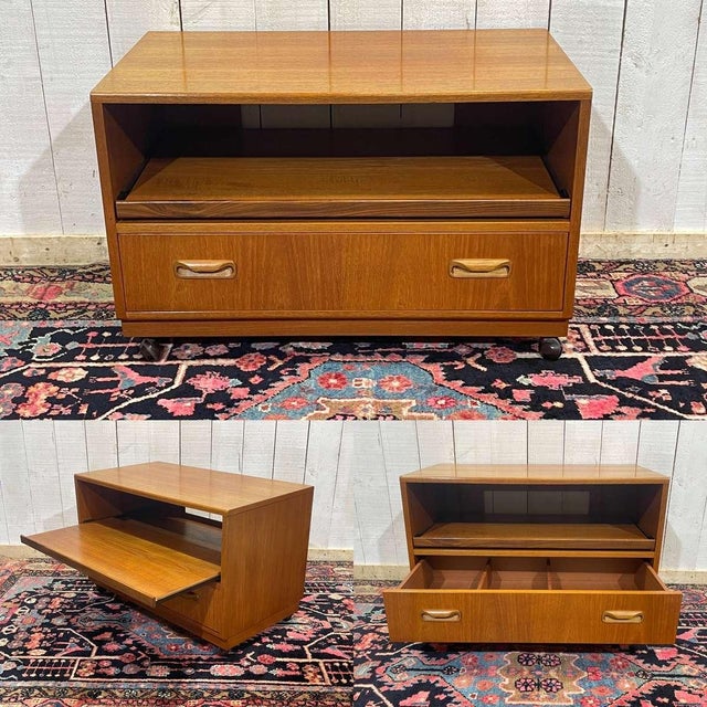 Vintage Teak TV Stand from G-Plan, 1970s For Sale - Image 12 of 13