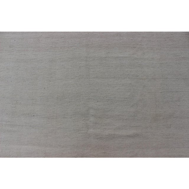Mid 20th Century Square-Sized Large Midcentury Turkish Kilim Rug With Subtle Variegated Cream For Sale - Image 5 of 9