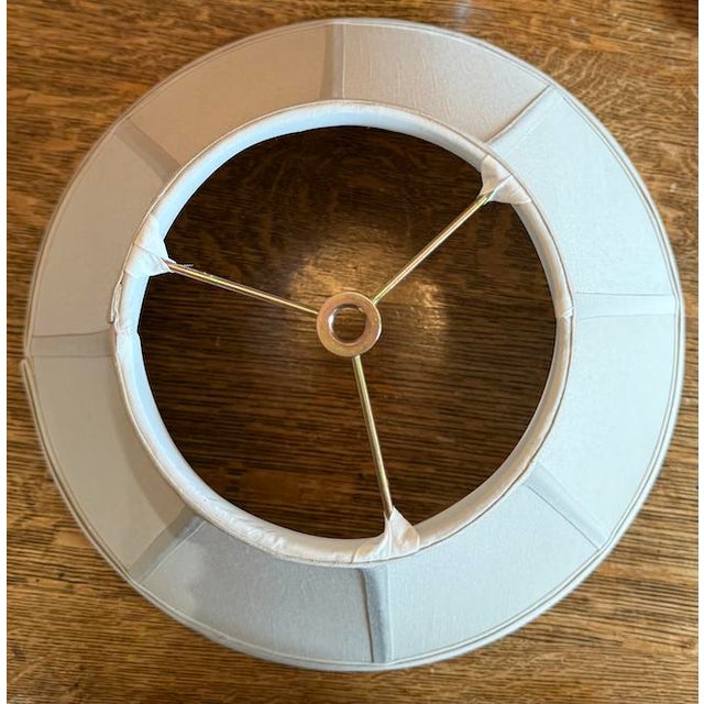 Vintage Neoclassical Brick Red Tole Urn Table Lamp With Lion Heads For Sale - Image 14 of 15