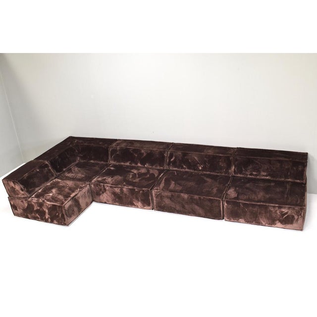 1970s Trio Sectional Sofa in Chocolate Brown Velvet with New Upholstery from Cor, 1972, Set of 10 For Sale - Image 5 of 18