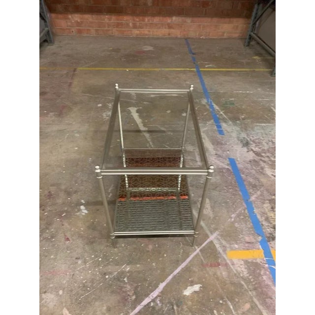 Caracole Modern Clover Leaf Two-Tier Side Table in Silver Glass & Mirror For Sale - Image 9 of 10