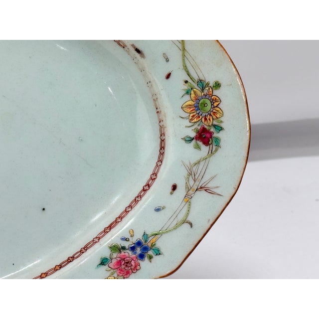 Chinese Export Macgregor of MarcGregor Armorial Porcelain Platter C. 1760 For Sale - Image 4 of 9