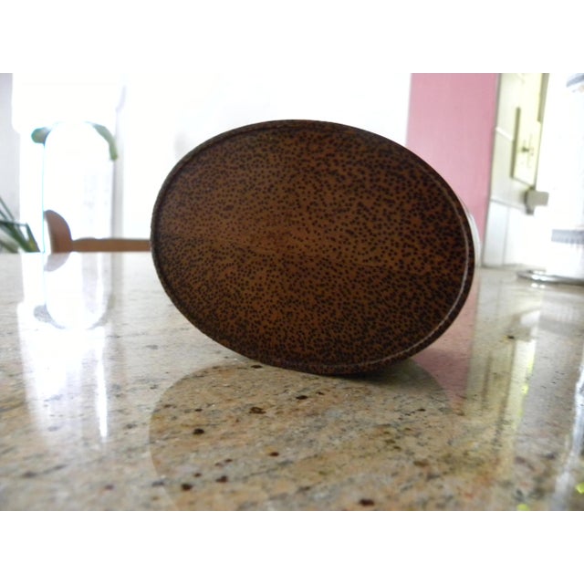 1990s Oval Palm Wood Trinket Box For Sale - Image 10 of 10