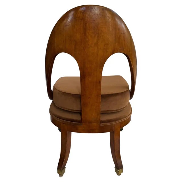 English Regency Wood Spoon Back Chair in the Style of Michael Taylor for Baker For Sale In Philadelphia - Image 6 of 15