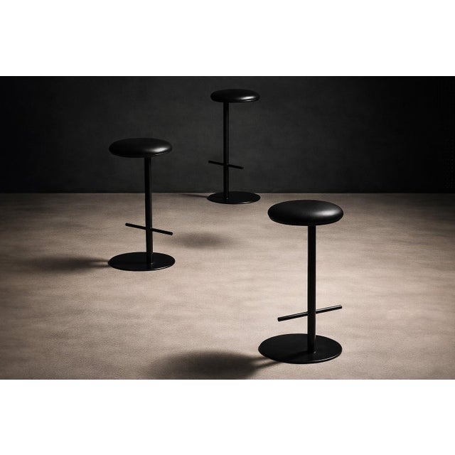 Ricardo Fasanello (1930–1993) Ciranda Stools, Set of Three, Brazil, 1986 — Black Carbon Steel and Leather For Sale In New York - Image 6 of 11