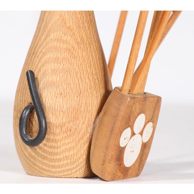 Mid 20th Century Wood Cat and Mouse Cocktail Hor d'Oeuvres Set For Sale In New York - Image 6 of 9