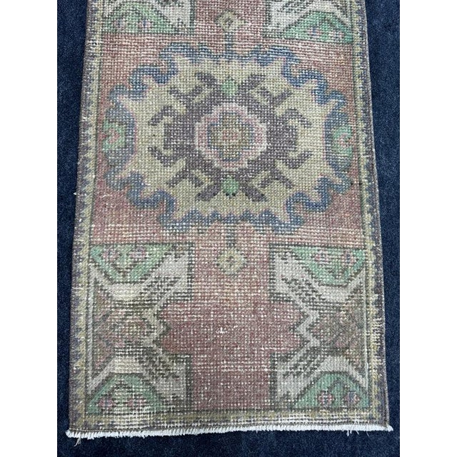 Contemporary Turkish Yastik Rug 1'7" x 2'11" For Sale - Image 3 of 5