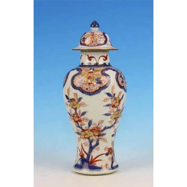 18th Century Chinese Export Porcelain Vases & Covered Jars - Set of 5 For Sale - Image 10 of 12