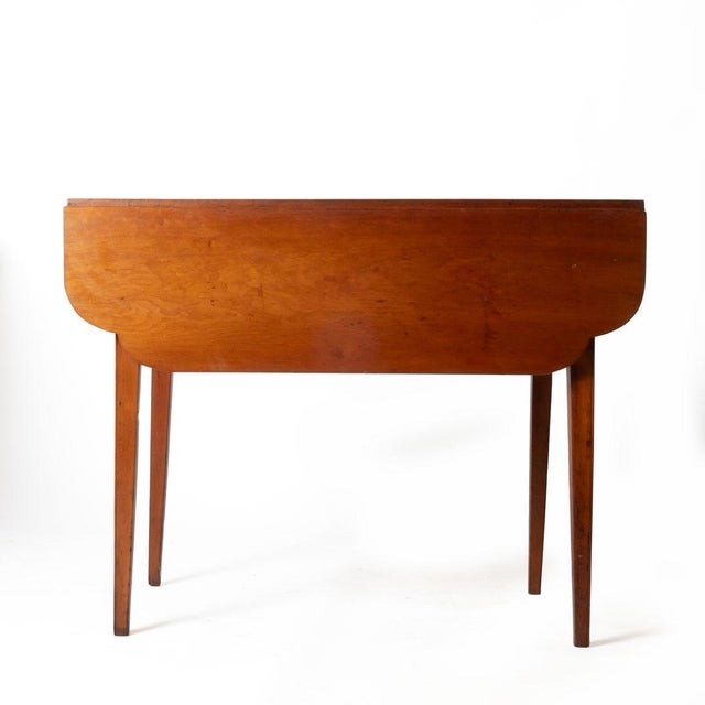 19th Century Early 19th Century Cherry Federal Period Drop Leaf Pembroke Table For Sale - Image 5 of 9