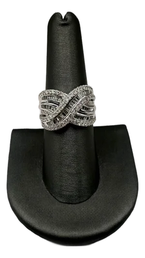 Diamond Fashion Ring in 10kt White Gold - 1ctw Diamonds, Size 7.25, New