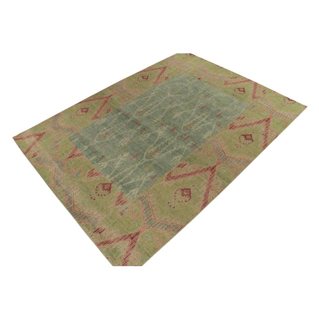 This rug is in stock and ready to ship. This 9'1"x12'4" rug design is an exciting new addition to the Homage Collection by...