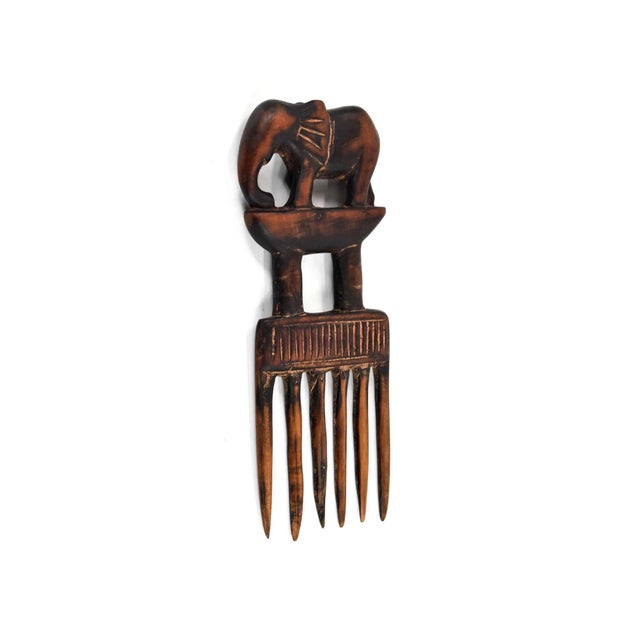 African Early 20th Century Nyamwezi Mwana Hiti Figural Comb Tanzania For Sale - Image 3 of 5
