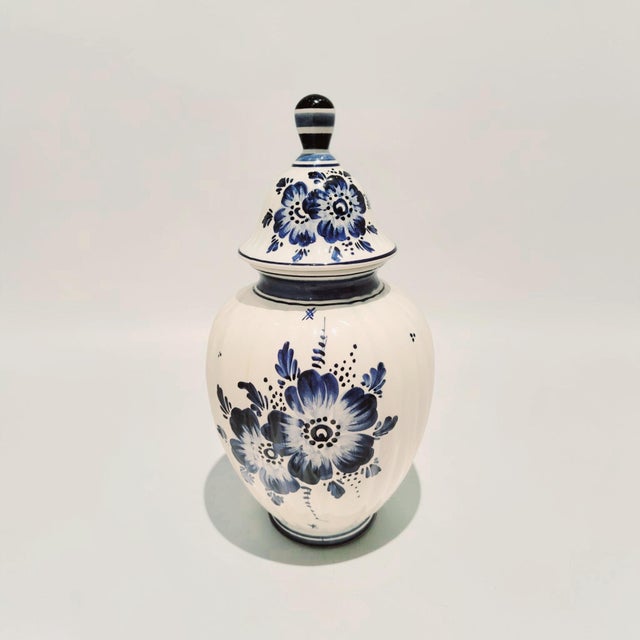 Antique Dutch Hand-Painted Delft Blue Lidded Vase, Holland, 1920s For Sale - Image 16 of 18