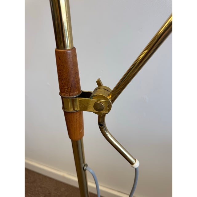 Mid-Century Modern Rare 1950’s Gerald Thurston Designed Mid Century Modern Floor Lamp for Lightolier For Sale - Image 3 of 12