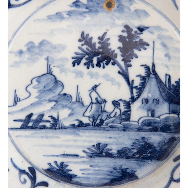 Ceramic 18th Century Petite Dutch Delft Faience Chinoiserie Plates - a Pair For Sale - Image 7 of 9