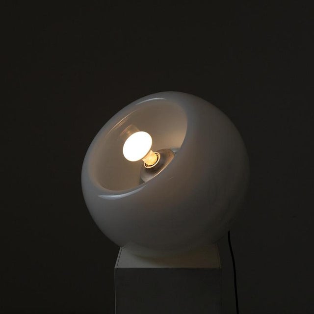 Glass Vacuna Table Lamp by Eleonore Peduzzi Riva for Artemide For Sale - Image 3 of 10