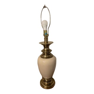 Vintage Mid 20th Century Stiffel Hollywood Porcelain and Brass Table Lamp For Sale