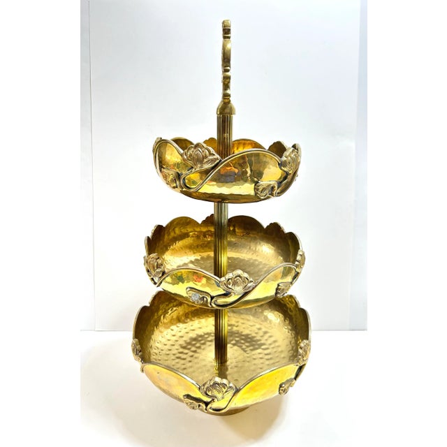 An exceptional piece. Sure to stun at your next party or just as an everyday piece. It features beautifully detailed Art...