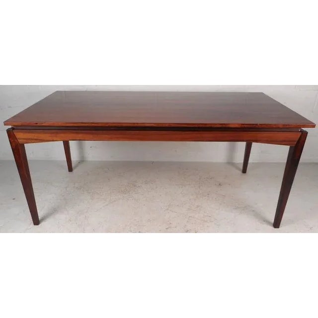 Johannes Andersen Style Mid-Century Rosewood Dining Table For Sale - Image 4 of 10