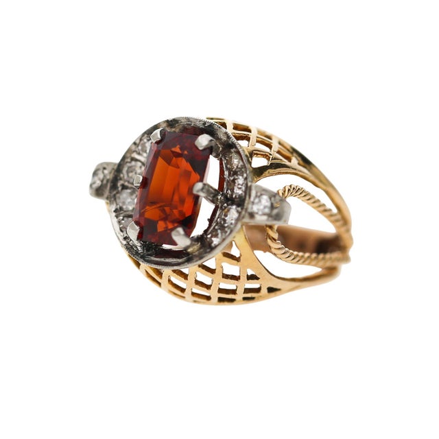 Contemporary 1960s 4.65 Carat Spessartine Garnet Diamond Lattice Wide Band 18k Two Tone Gold Ring, Size 4.5 For Sale - Image 3 of 11