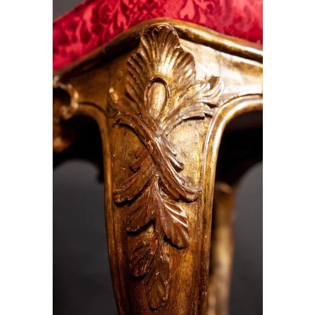 Italian 18th-Century Giltwood Stool, 1750 For Sale - Image 4 of 11