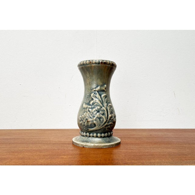 Cast Iron Outdoor Garden Vase from Pecherard, France, 1970s For Sale - Image 16 of 17