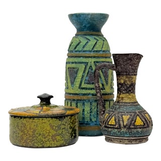 Quintessential MCM Italian Pottery Curation Attributed to Aldo Londi for Bitossi - Group of 3 For Sale