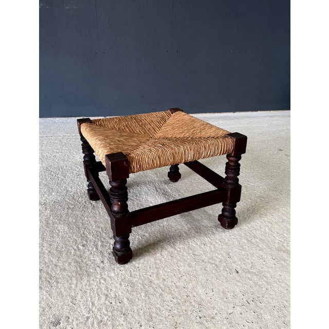 French Country Oak and Rush Ottoman, France, 1940s For Sale - Image 16 of 18