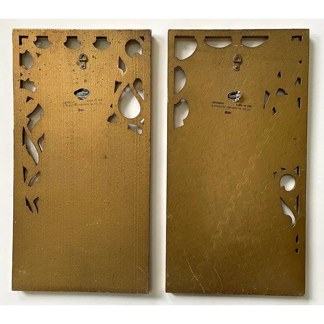 1950s Vintage Syroco King & Queen Wall Plaques - Set of 2 For Sale - Image 5 of 7